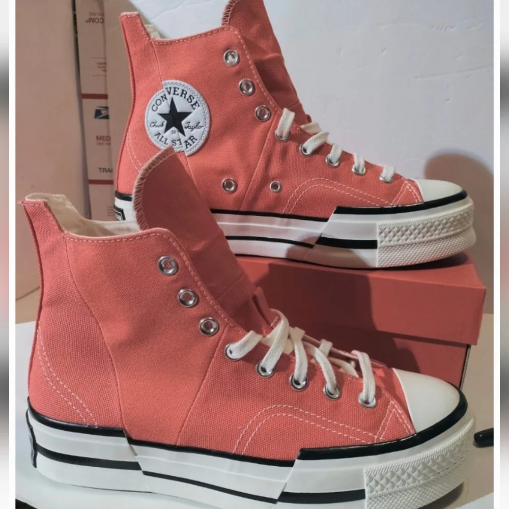 Converse Chuck Taylor All Star 70 Plus High Top Unisex, Men's 8.5 / Women's 10. - Picture 7 of 12